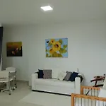 Seu Lar Na Praia Das Toninhas Em Ubatuba